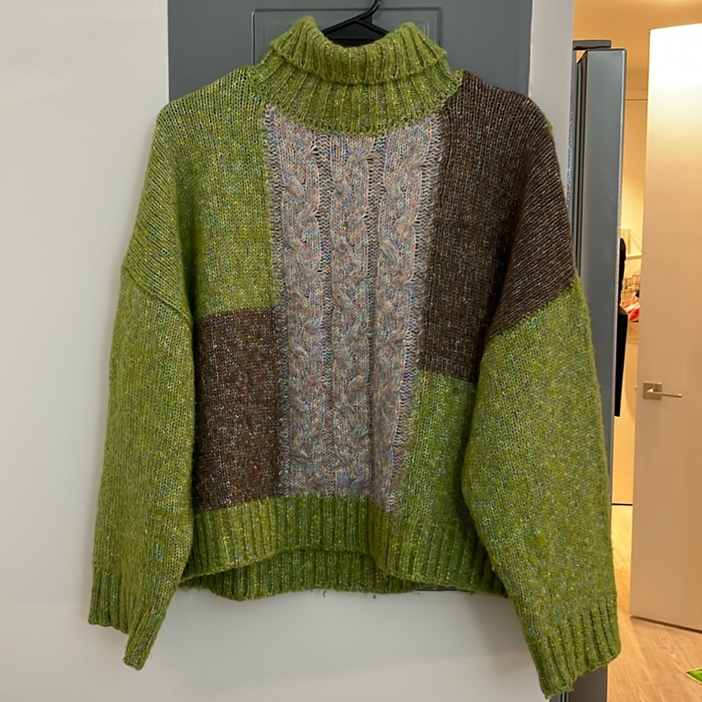 Sweater